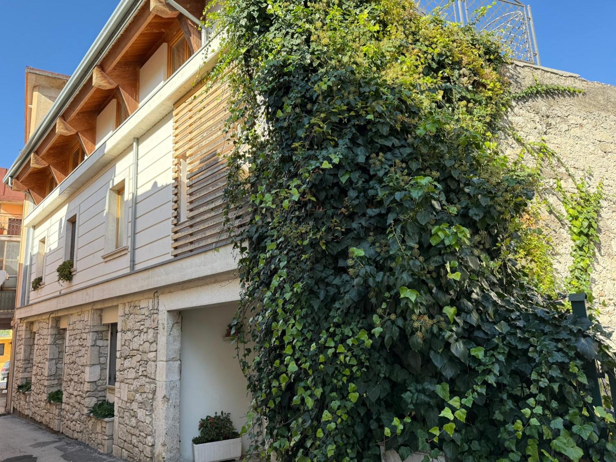 Nel Cuore Di Castel Di Sangro La Casa Di Cristina Luaran gambar